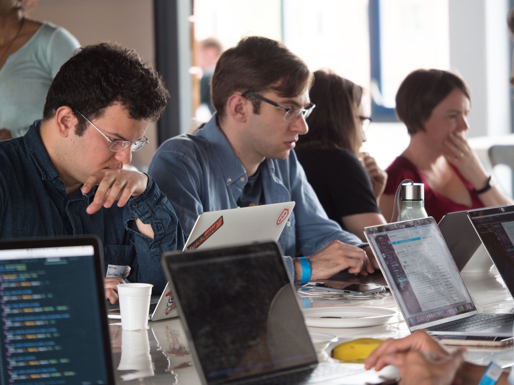 You can’t learn in a vacuum: lessons from 6 open source software maintainers